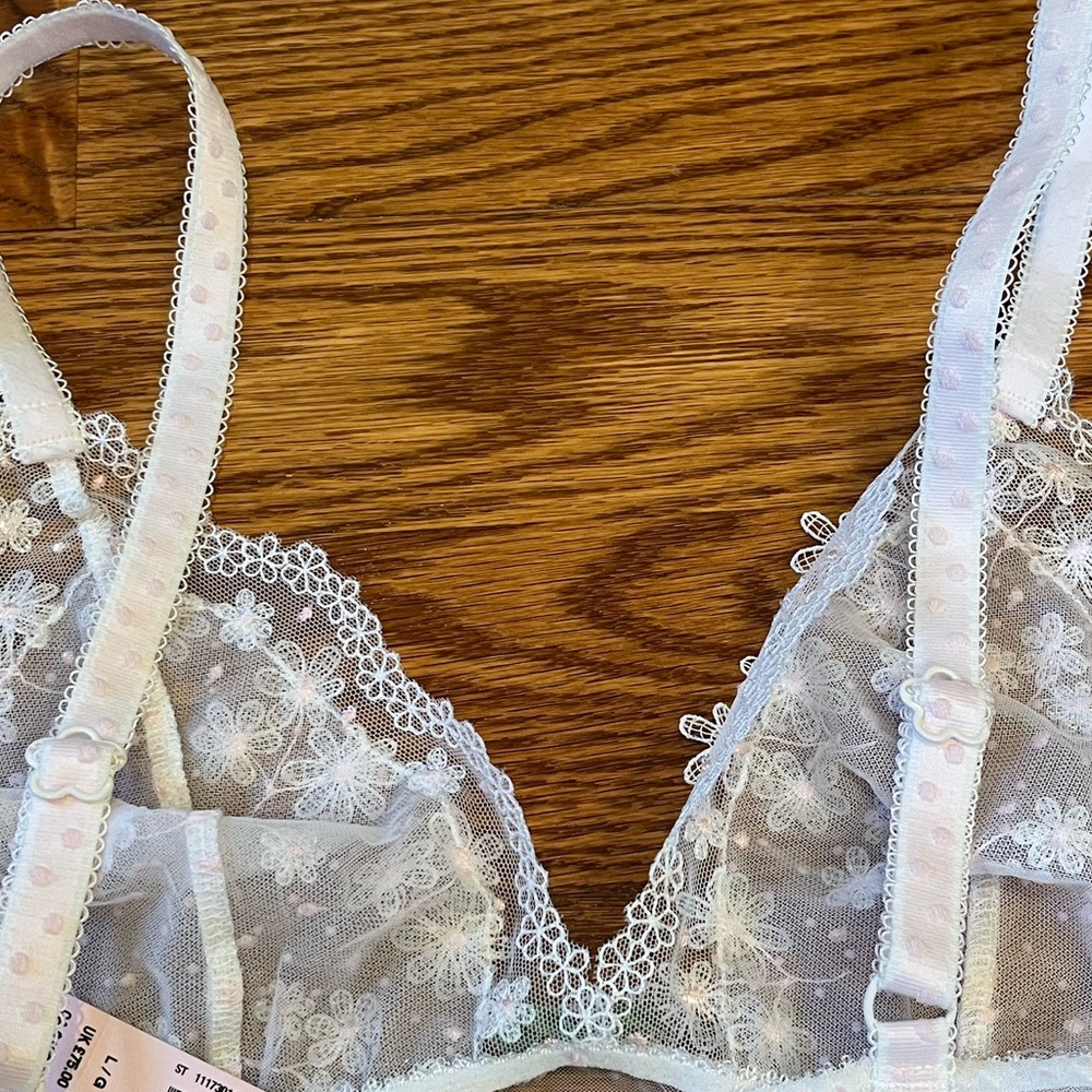 Bra - Picture 5 of 5